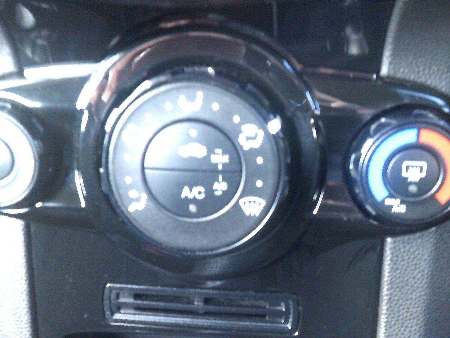 2017 FORD FIESTA VAN 2017 FORD FIESTA VAN