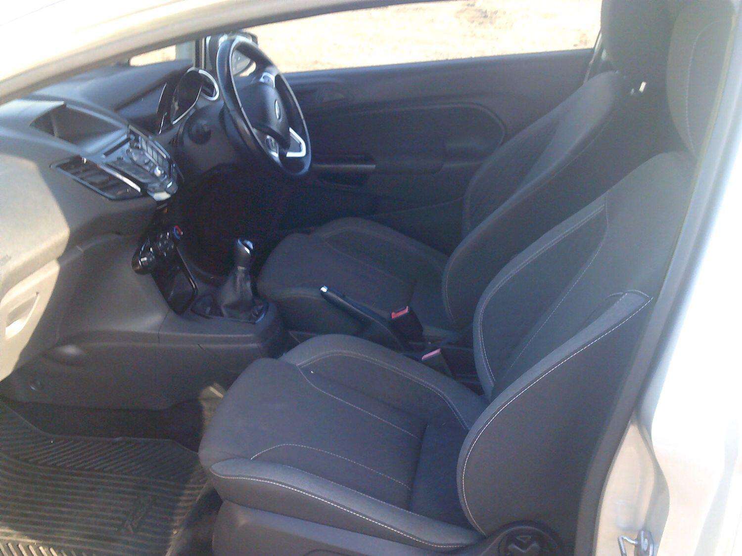 2017 FORD FIESTA VAN 2017 FORD FIESTA VAN