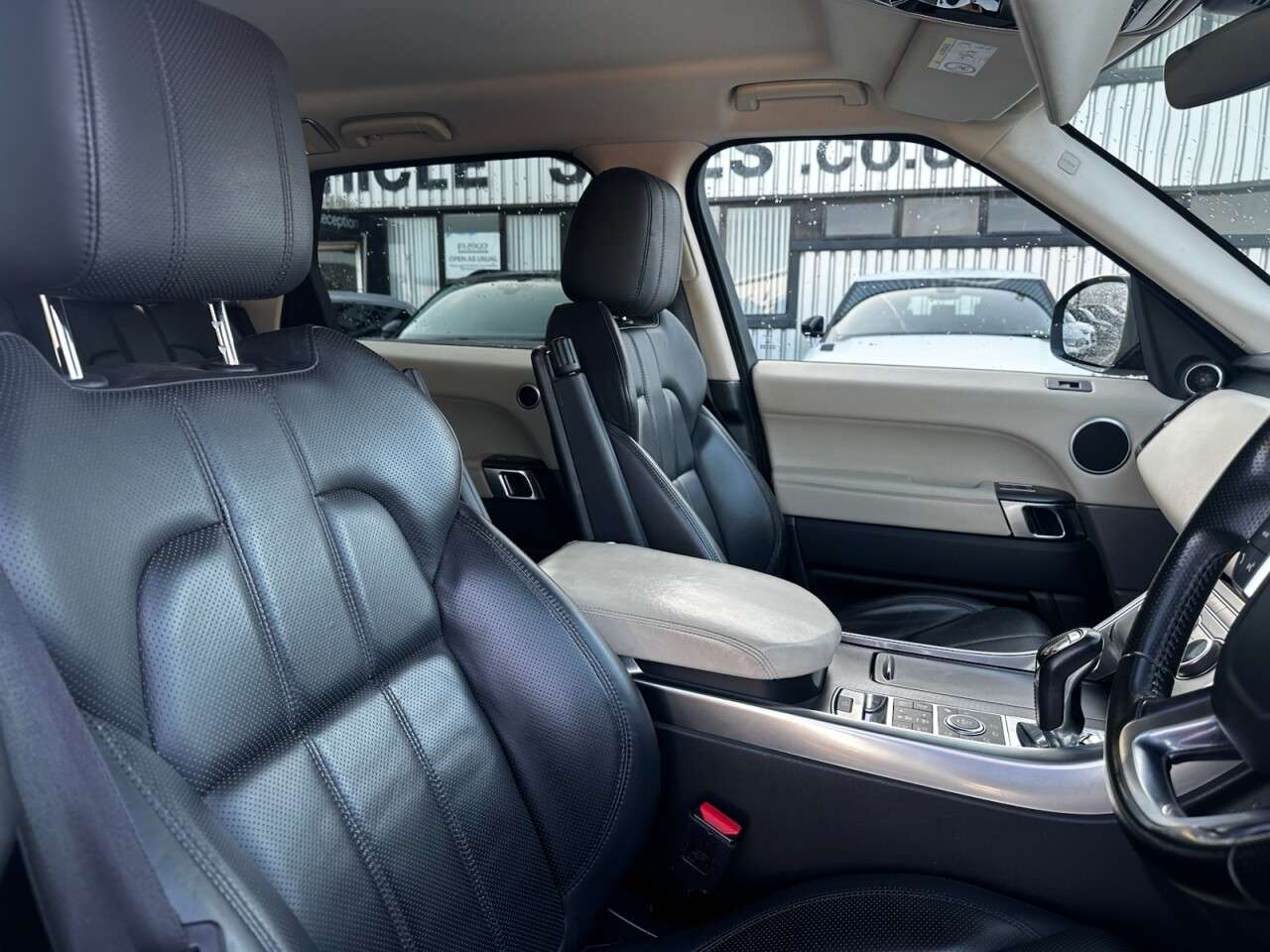 2018 LAND ROVER RANGE ROVER SPORT 2018 LAND ROVER RANGE ROVER SPORT