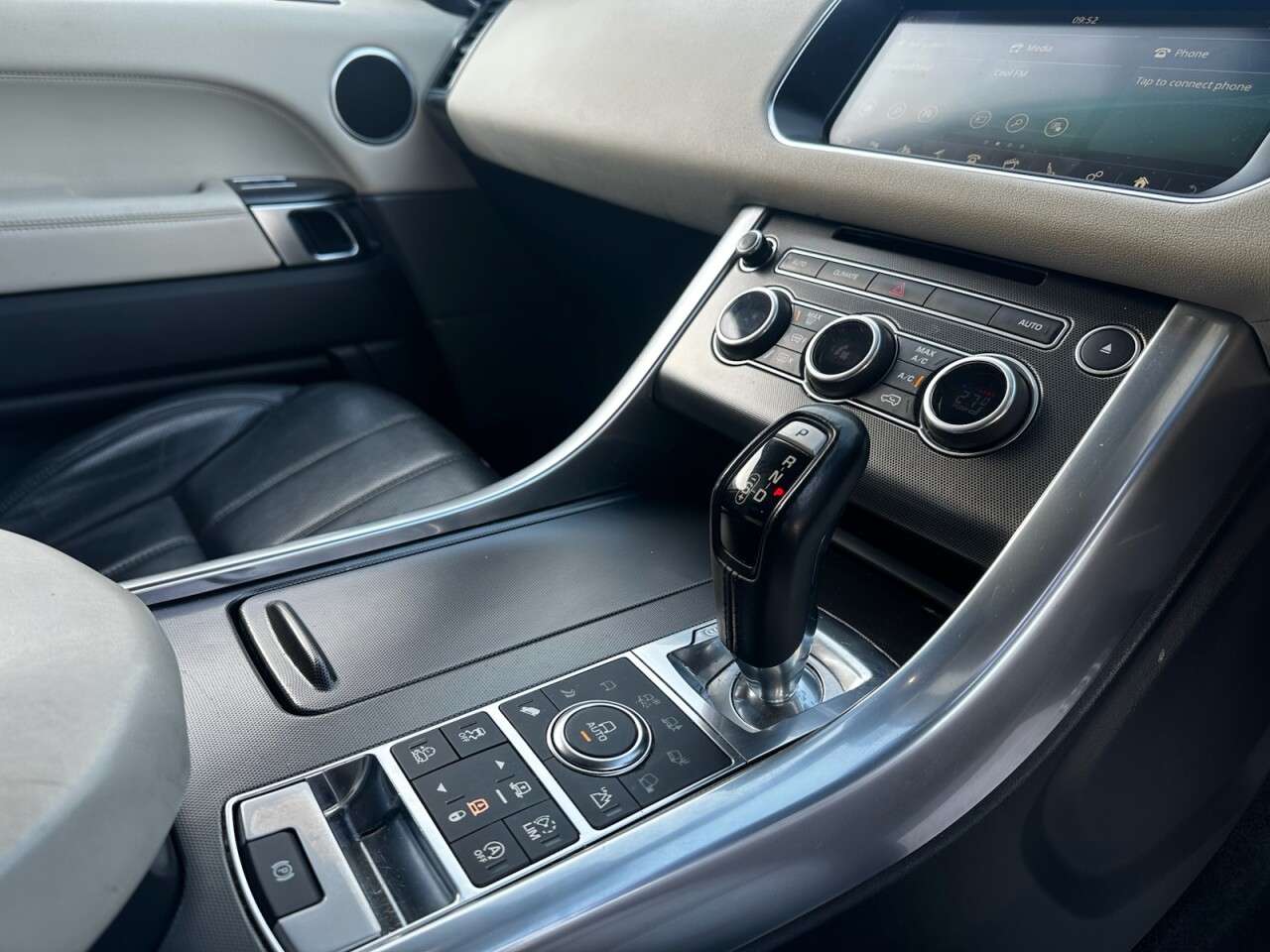 2018 LAND ROVER RANGE ROVER SPORT 2018 LAND ROVER RANGE ROVER SPORT