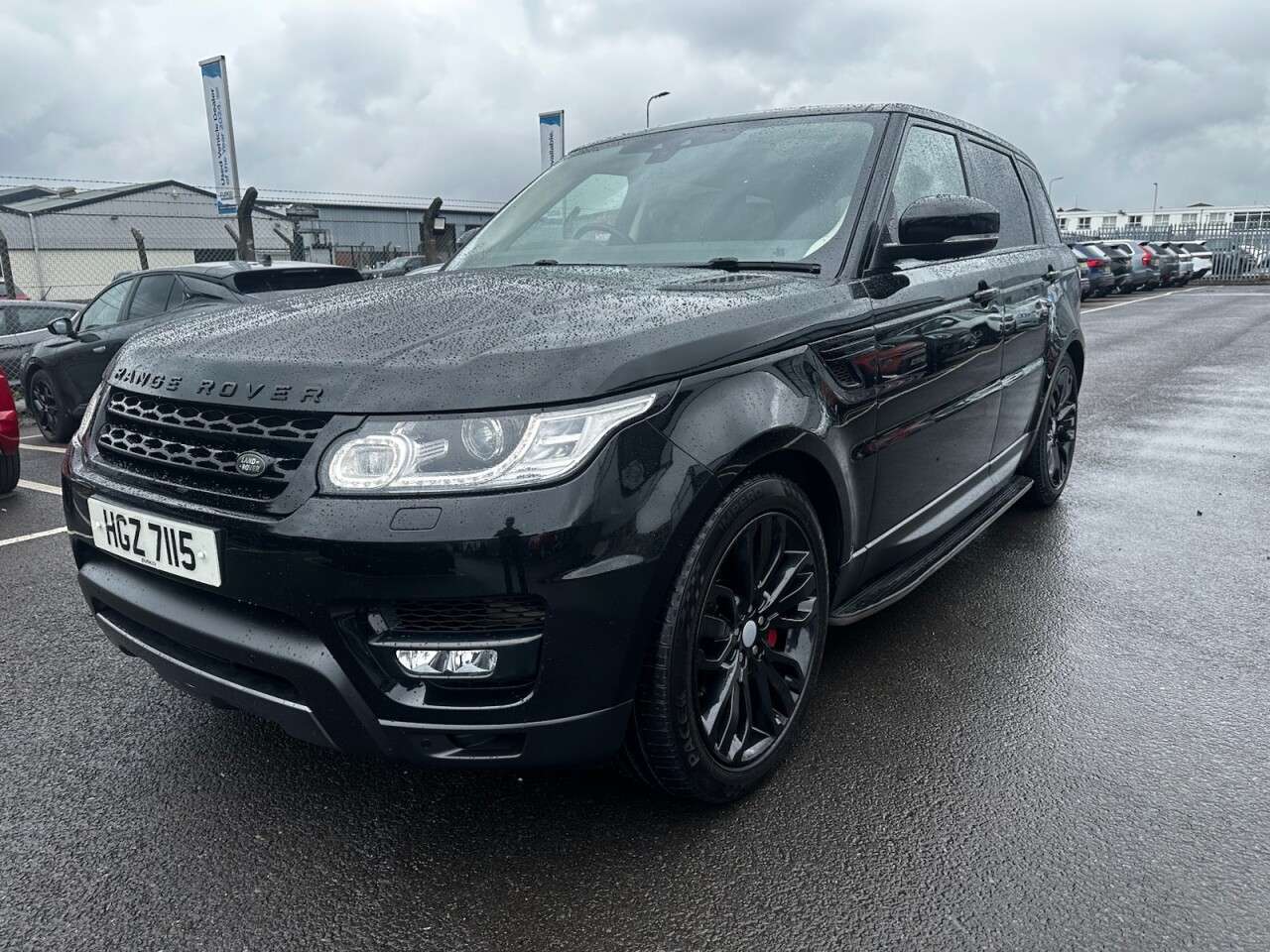 A 2018 LAND ROVER RANGE ROVER SPORT 3.0 SD V6 HSE Dynamic SUV 5dr Diesel Auto 4WD Euro 6 (s/s) (306 ps) Full Le A 2018 LAND ROVER RANGE ROVER SPORT 3.0 SD V6 HSE Dynamic SUV 5dr Diesel Auto 4WD Euro 6 (s/s) (306 ps) Full Le