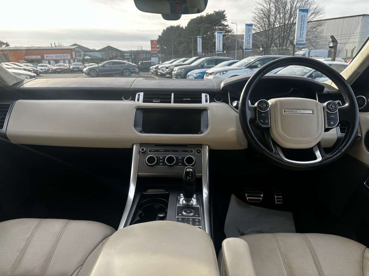 2017 LAND ROVER RANGE ROVER SP HSE TDV6 A 2017 LAND ROVER RANGE ROVER SP HSE TDV6 A