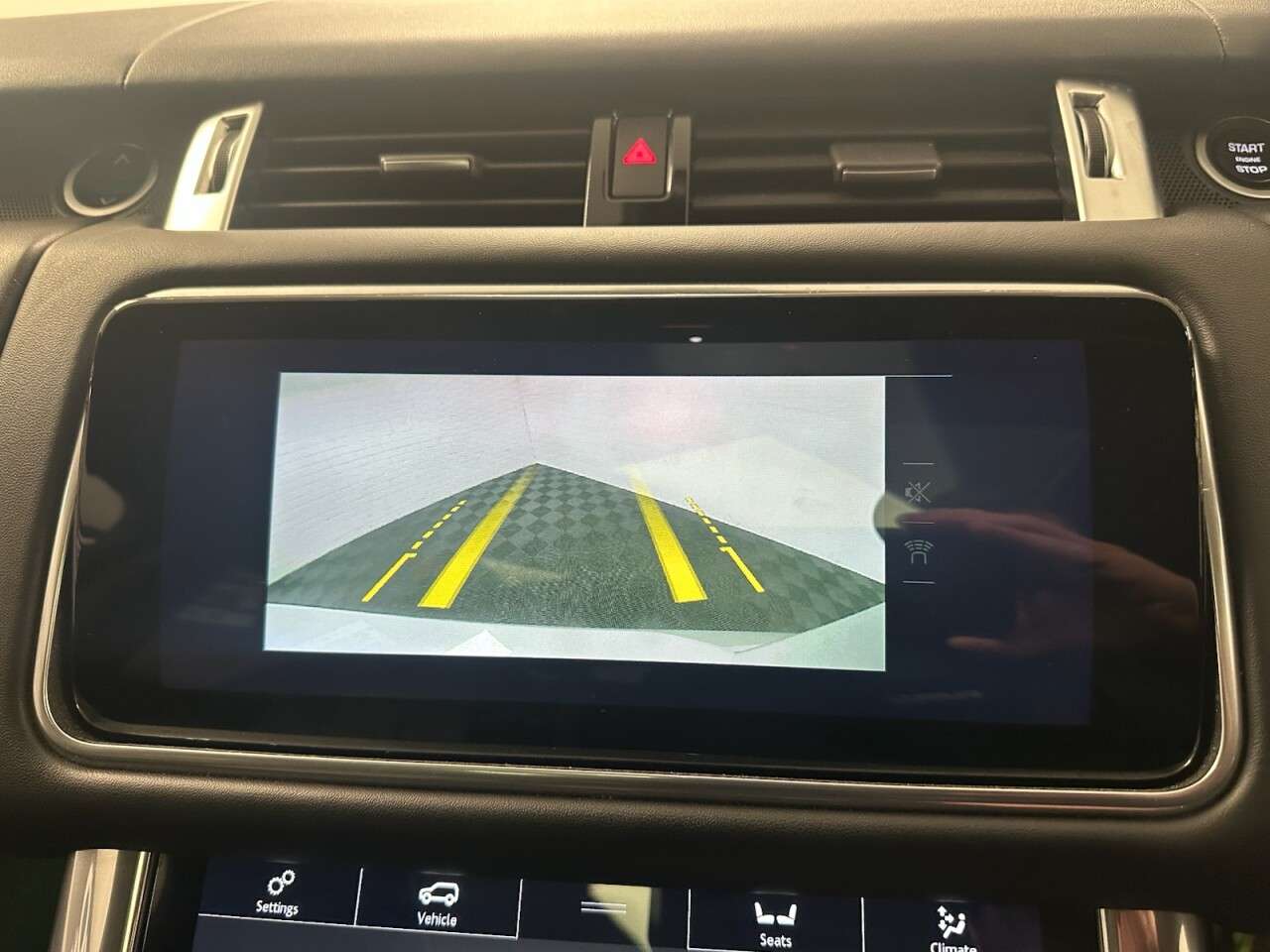 2019 LAND ROVER RANGE ROVER SPORT 2019 LAND ROVER RANGE ROVER SPORT