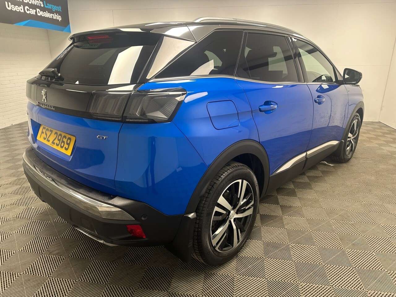 2021 PEUGEOT 3008 2021 PEUGEOT 3008