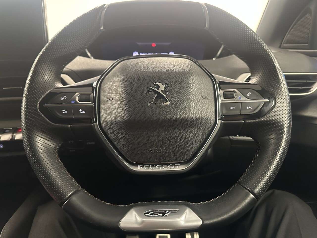 2021 PEUGEOT 3008 2021 PEUGEOT 3008