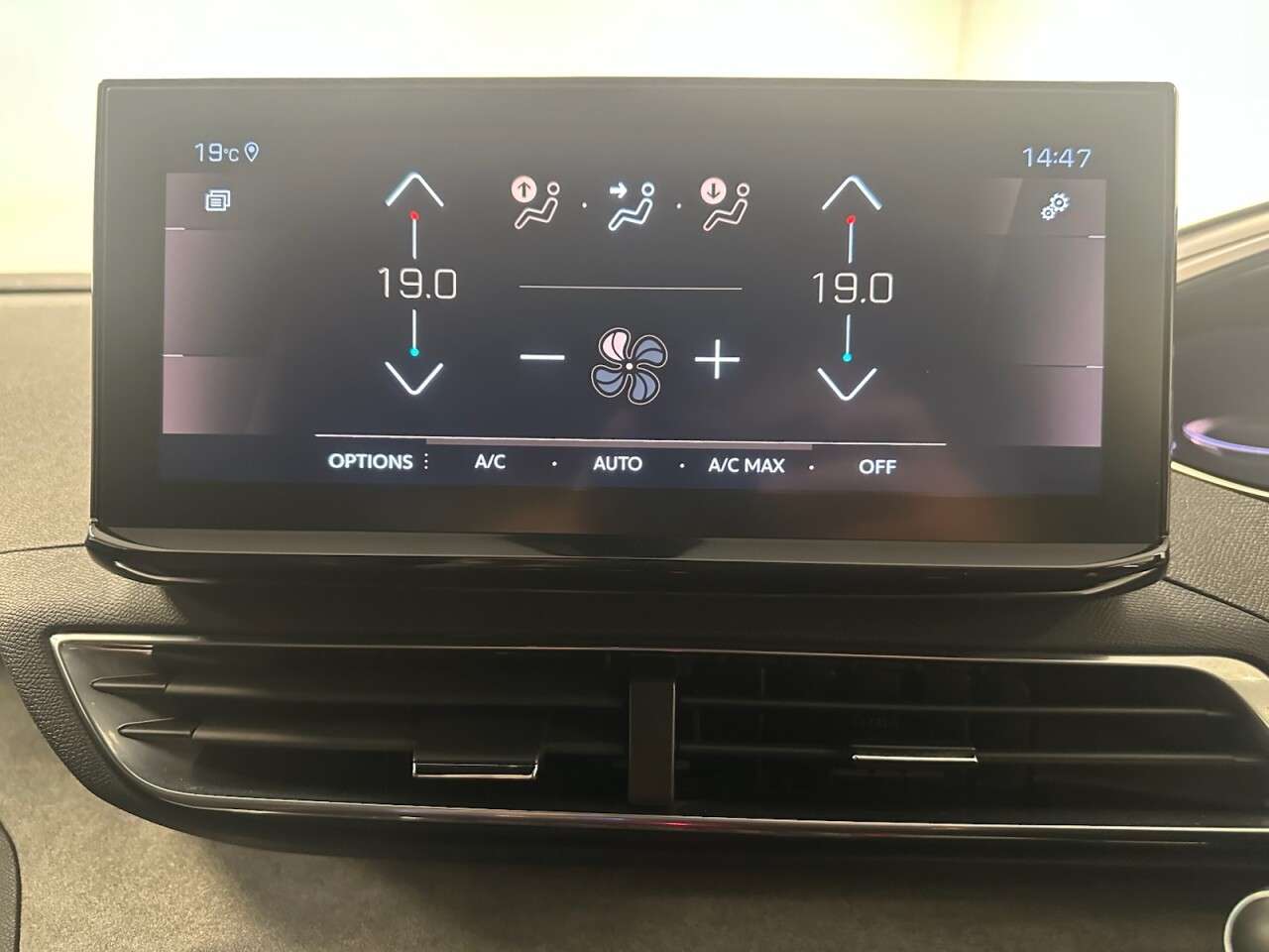 2021 PEUGEOT 3008 2021 PEUGEOT 3008