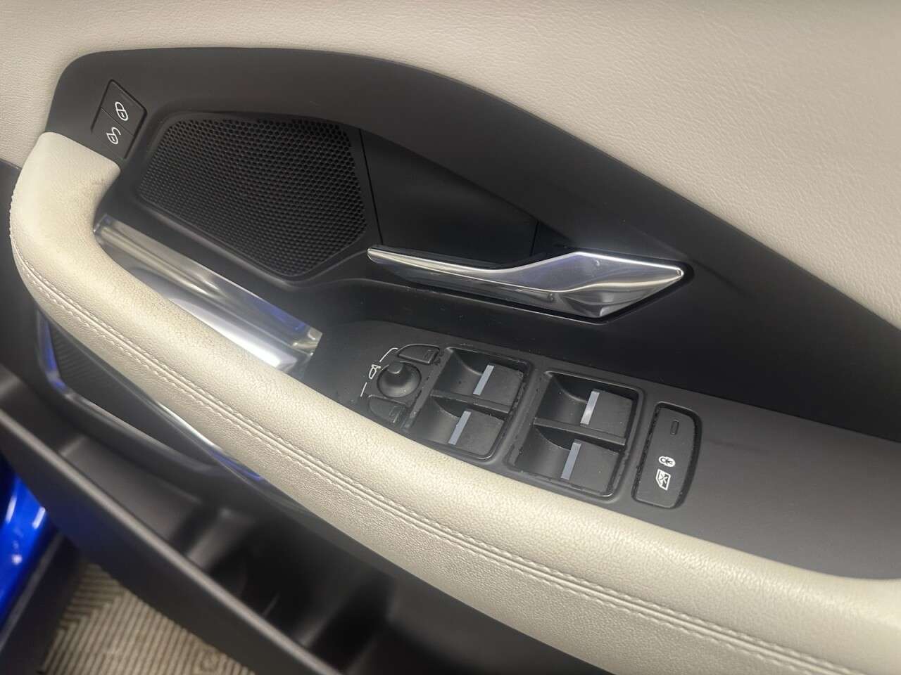 2019 JAGUAR E-PACE 2019 JAGUAR E-PACE