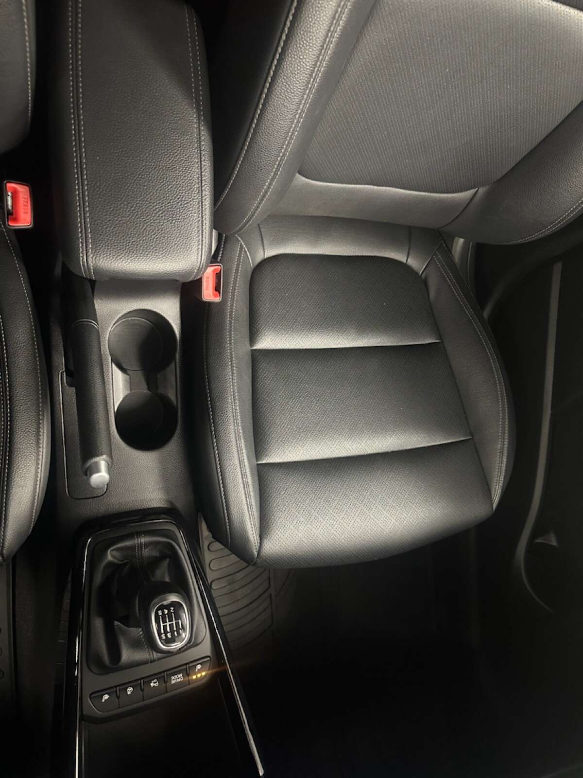 2020 KIA RIO 2020 KIA RIO