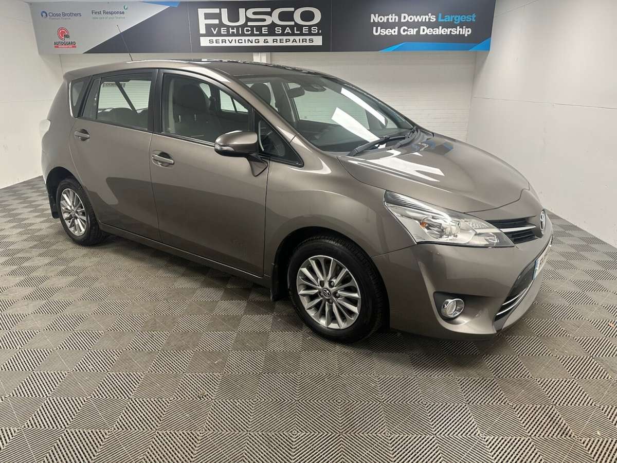 Check out this Toyota Verso 2016 Diesel Manual
