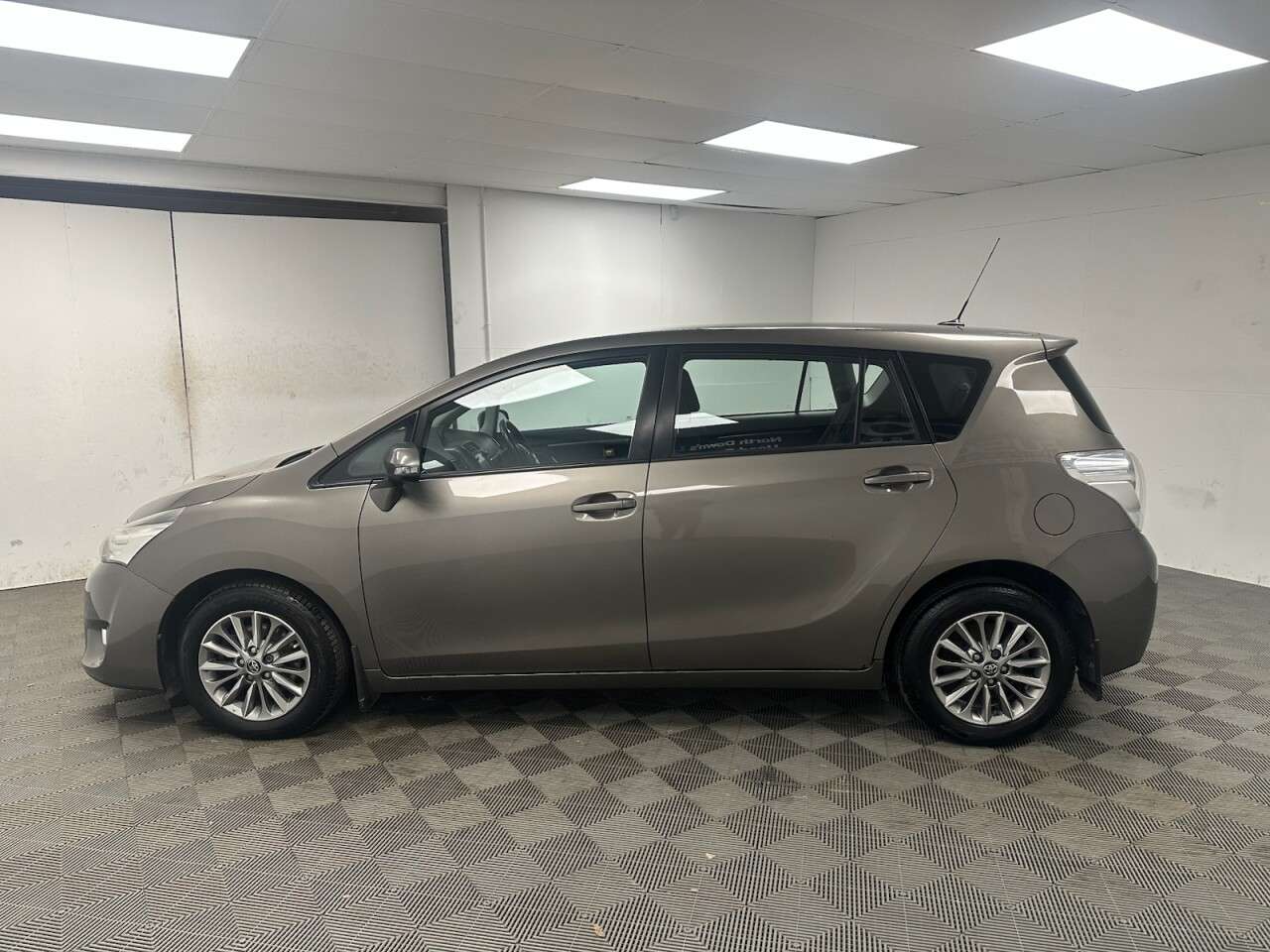 2016 TOYOTA VERSO 2016 TOYOTA VERSO