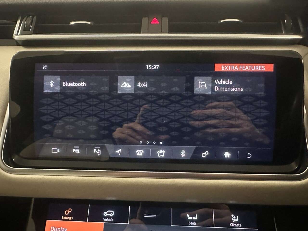 2019 LAND ROVER RANGE ROVER VELAR 2019 LAND ROVER RANGE ROVER VELAR