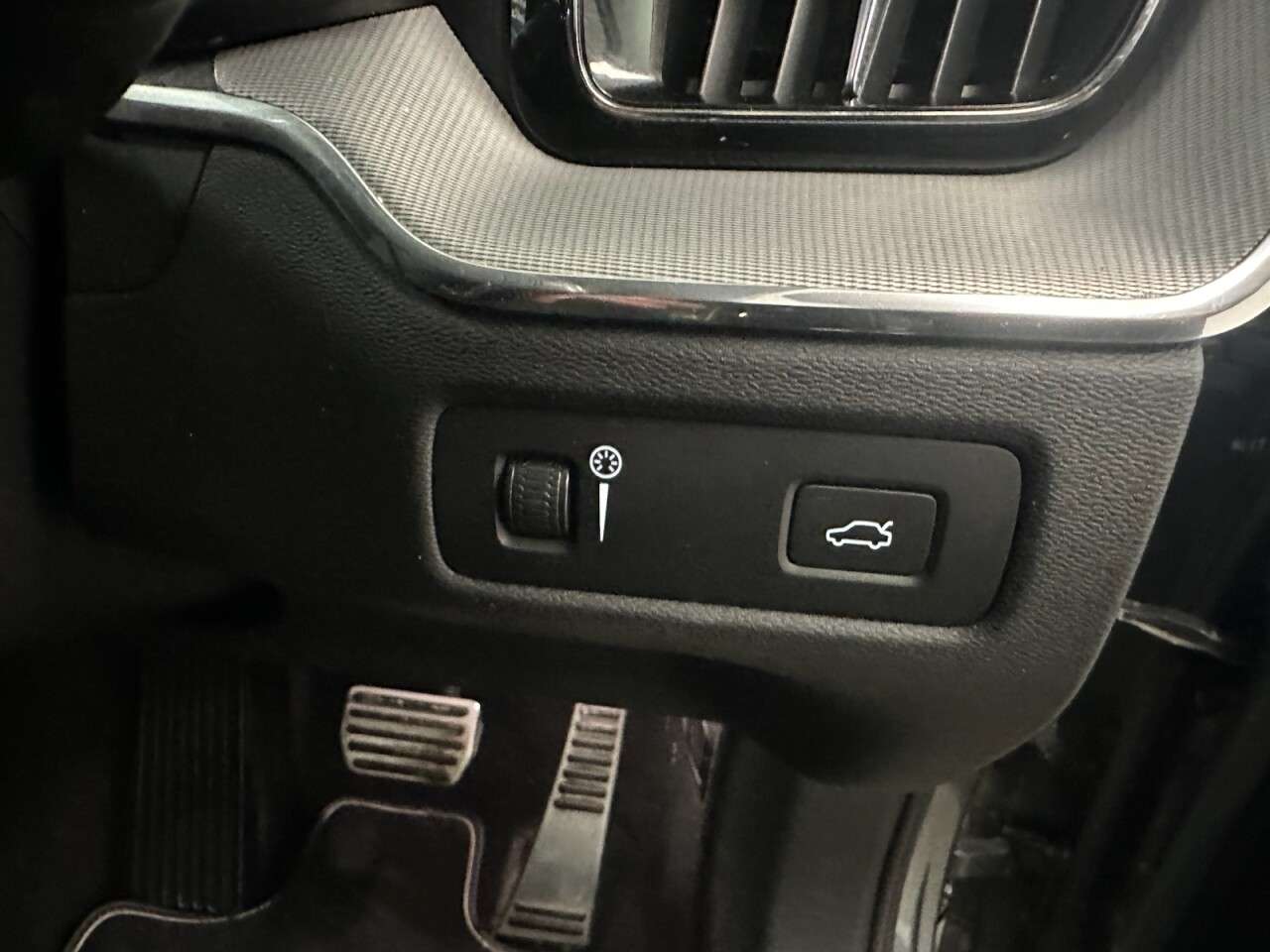 2018 VOLVO XC60 2018 VOLVO XC60