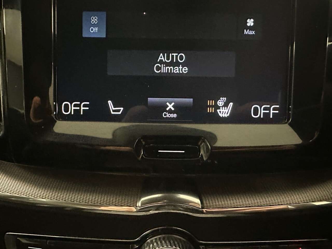 2018 VOLVO XC60 2018 VOLVO XC60