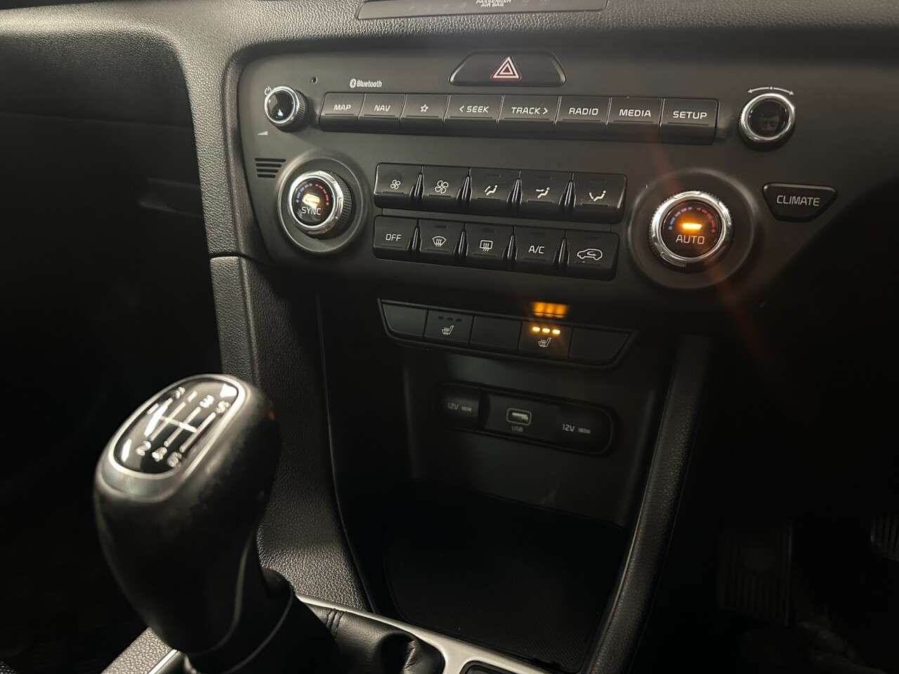 2021 KIA SPORTAGE 2021 KIA SPORTAGE