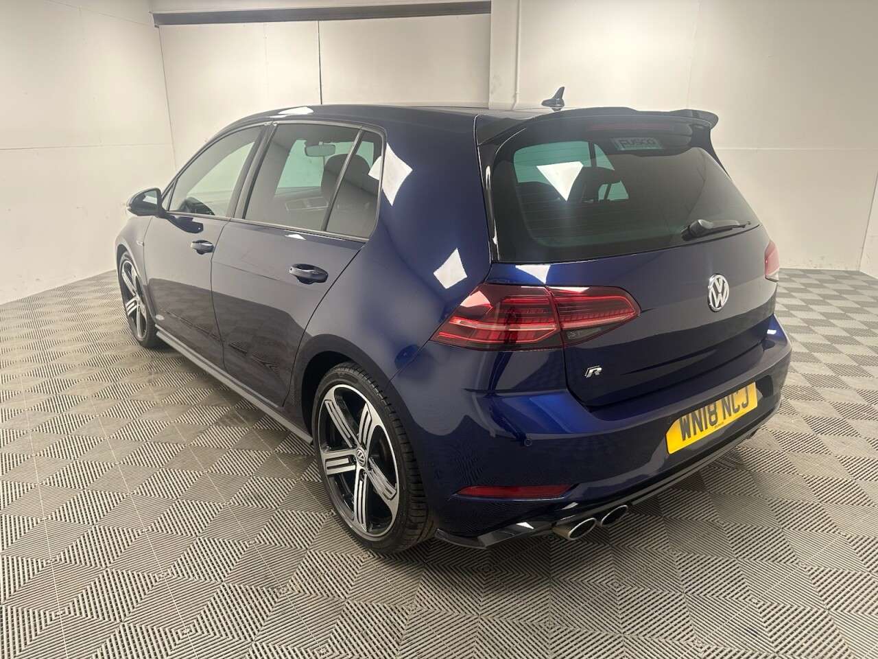 2018 VOLKSWAGEN GOLF 2018 VOLKSWAGEN GOLF