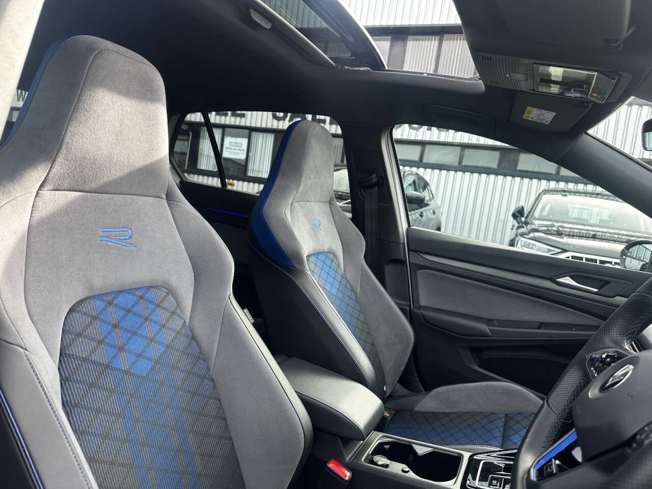 2023 VOLKSWAGEN GOLF 2023 VOLKSWAGEN GOLF