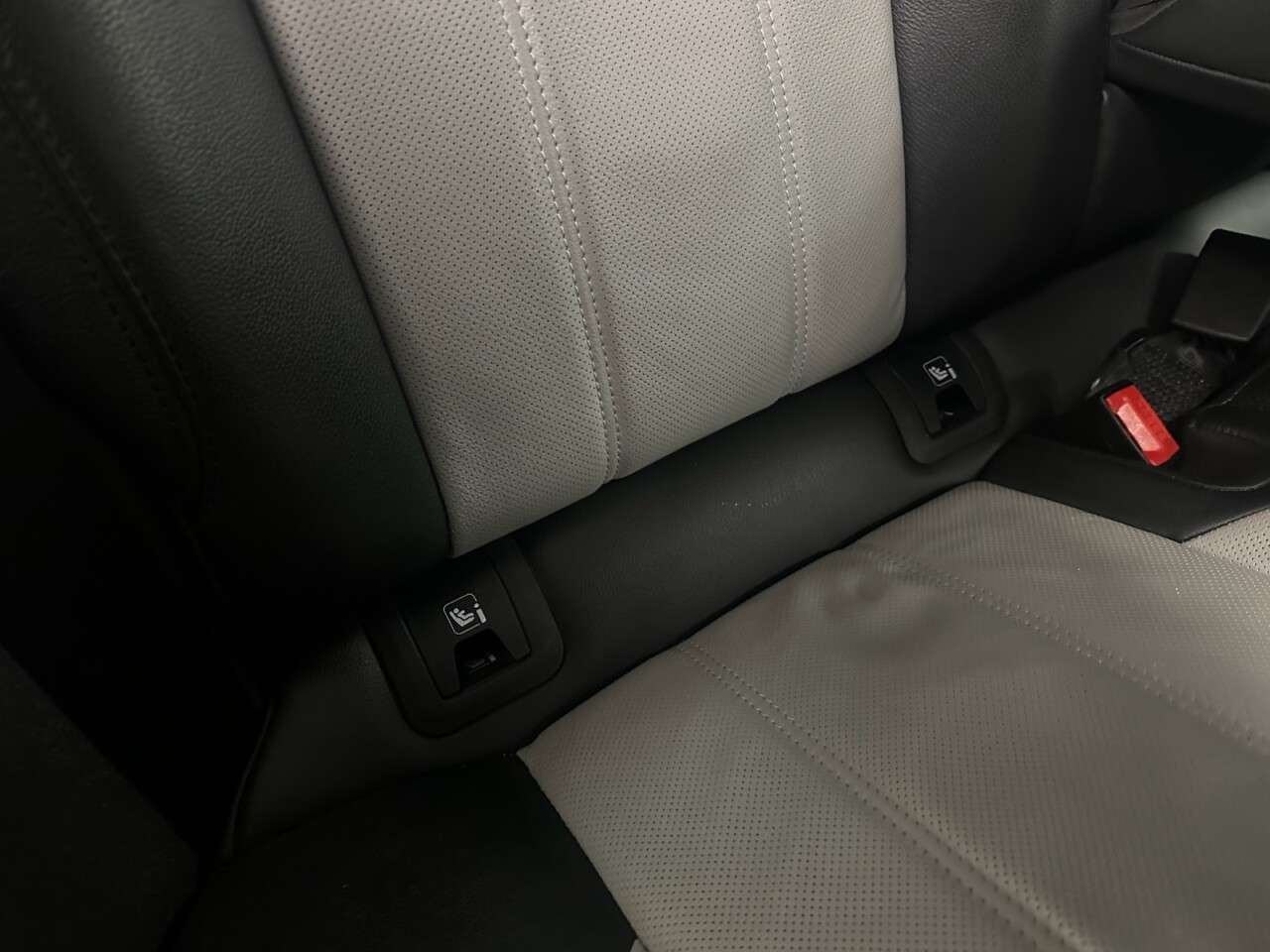 2022 LAND ROVER RANGE ROVER EVOQUE 2022 LAND ROVER RANGE ROVER EVOQUE