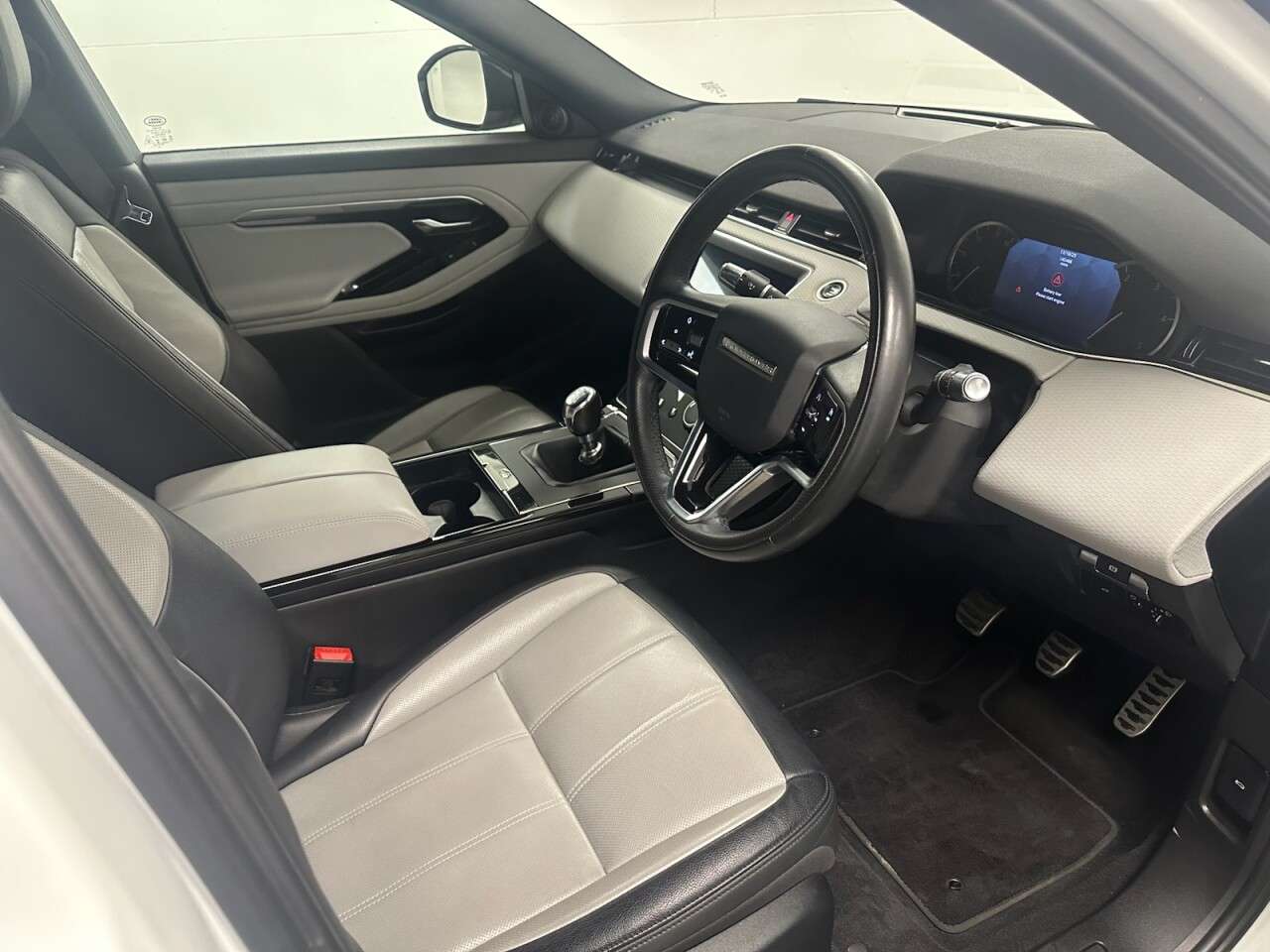 2022 LAND ROVER RANGE ROVER EVOQUE 2022 LAND ROVER RANGE ROVER EVOQUE