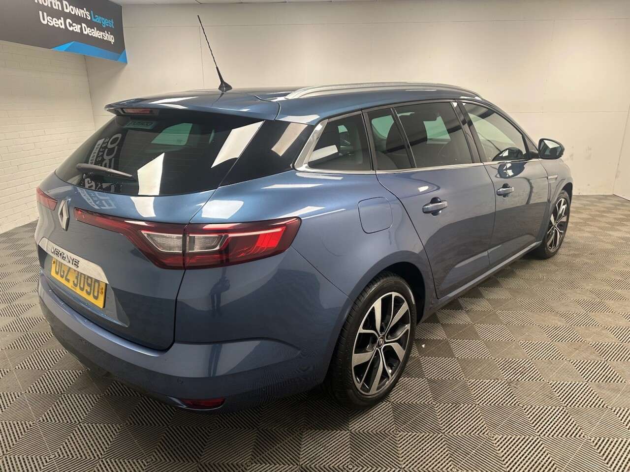 2019 RENAULT MEGANE 2019 RENAULT MEGANE