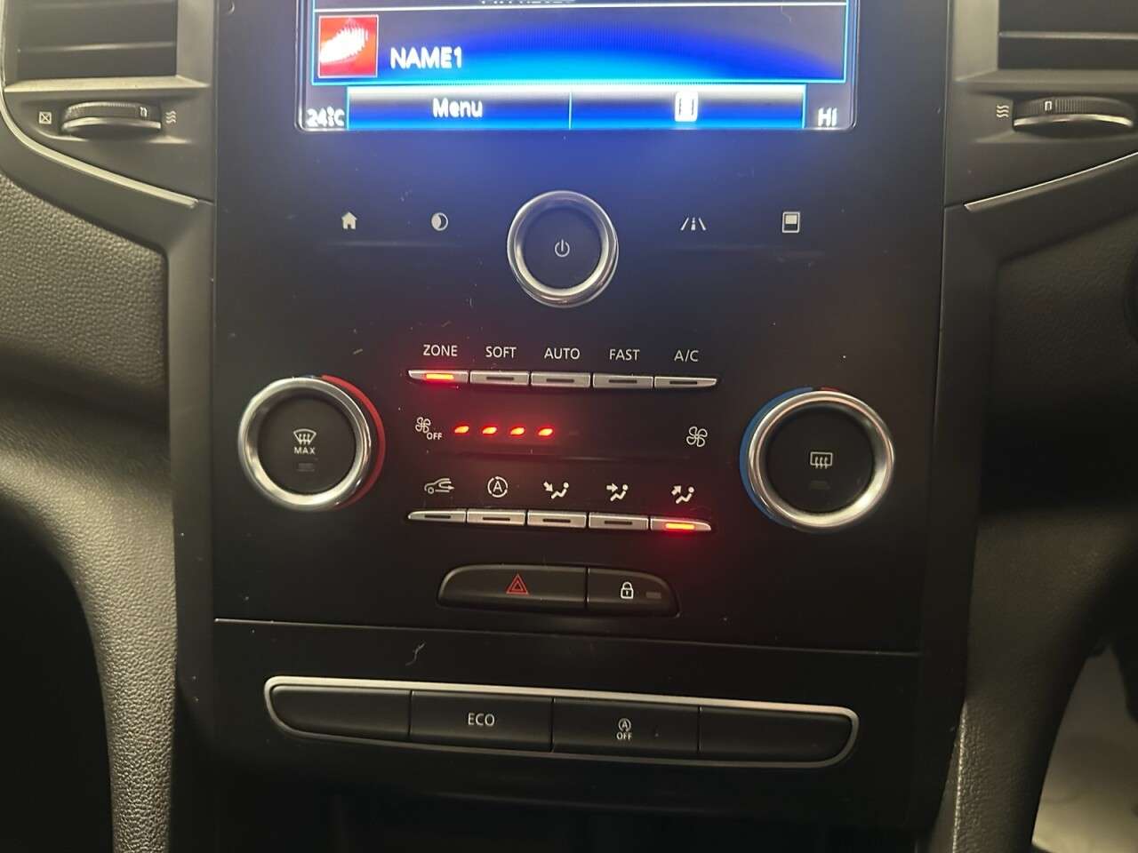 2019 RENAULT MEGANE 2019 RENAULT MEGANE