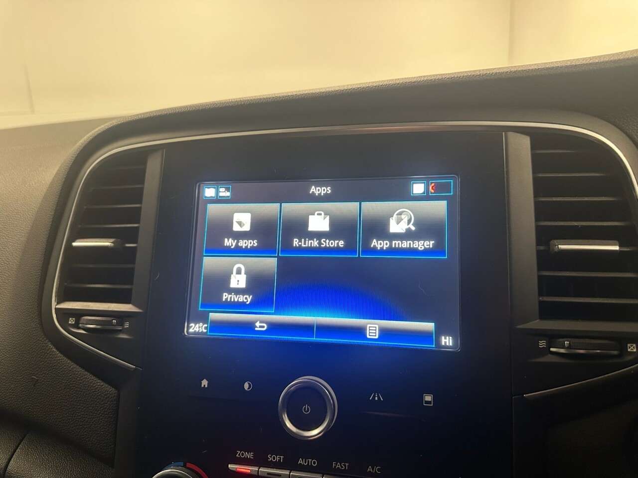 2019 RENAULT MEGANE 2019 RENAULT MEGANE