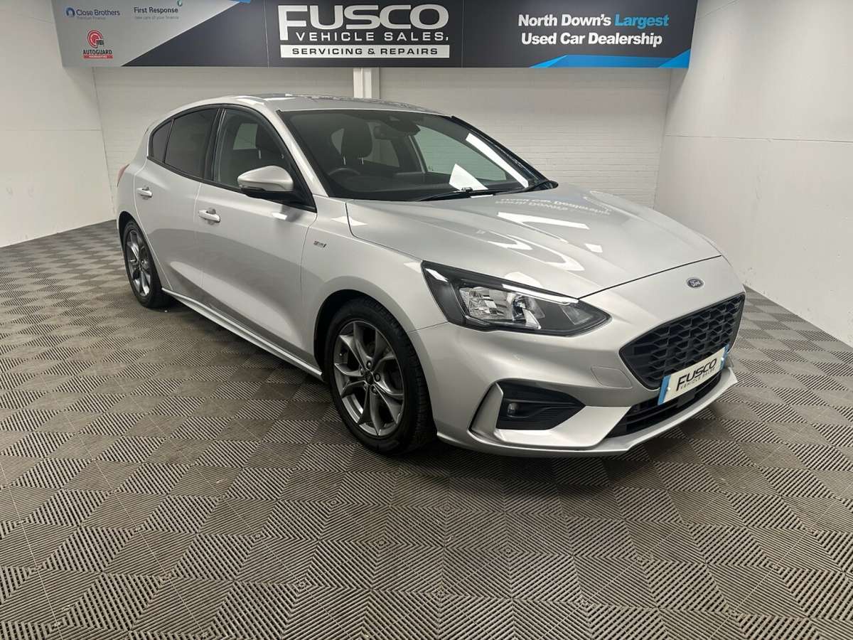 Check out this Ford Focus 2020 Petrol Manual