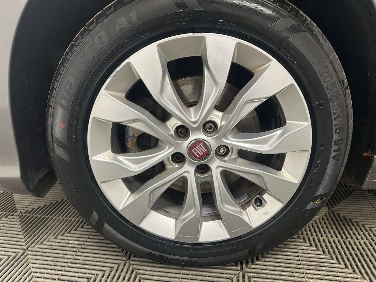 2017 FIAT TIPO 2017 FIAT TIPO