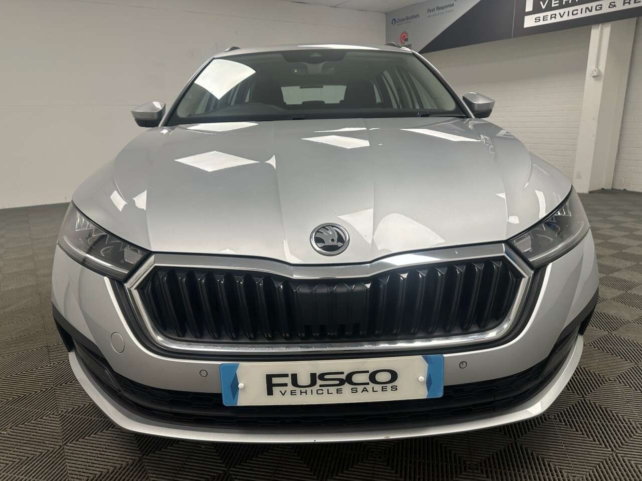 A 2022 SKODA OCTAVIA 2.0 TDI SE Technology Estate 5dr Diesel DSG Euro 6 (s/s) (116 ps) Automatic A 2022 SKODA OCTAVIA 2.0 TDI SE Technology Estate 5dr Diesel DSG Euro 6 (s/s) (116 ps) Automatic
