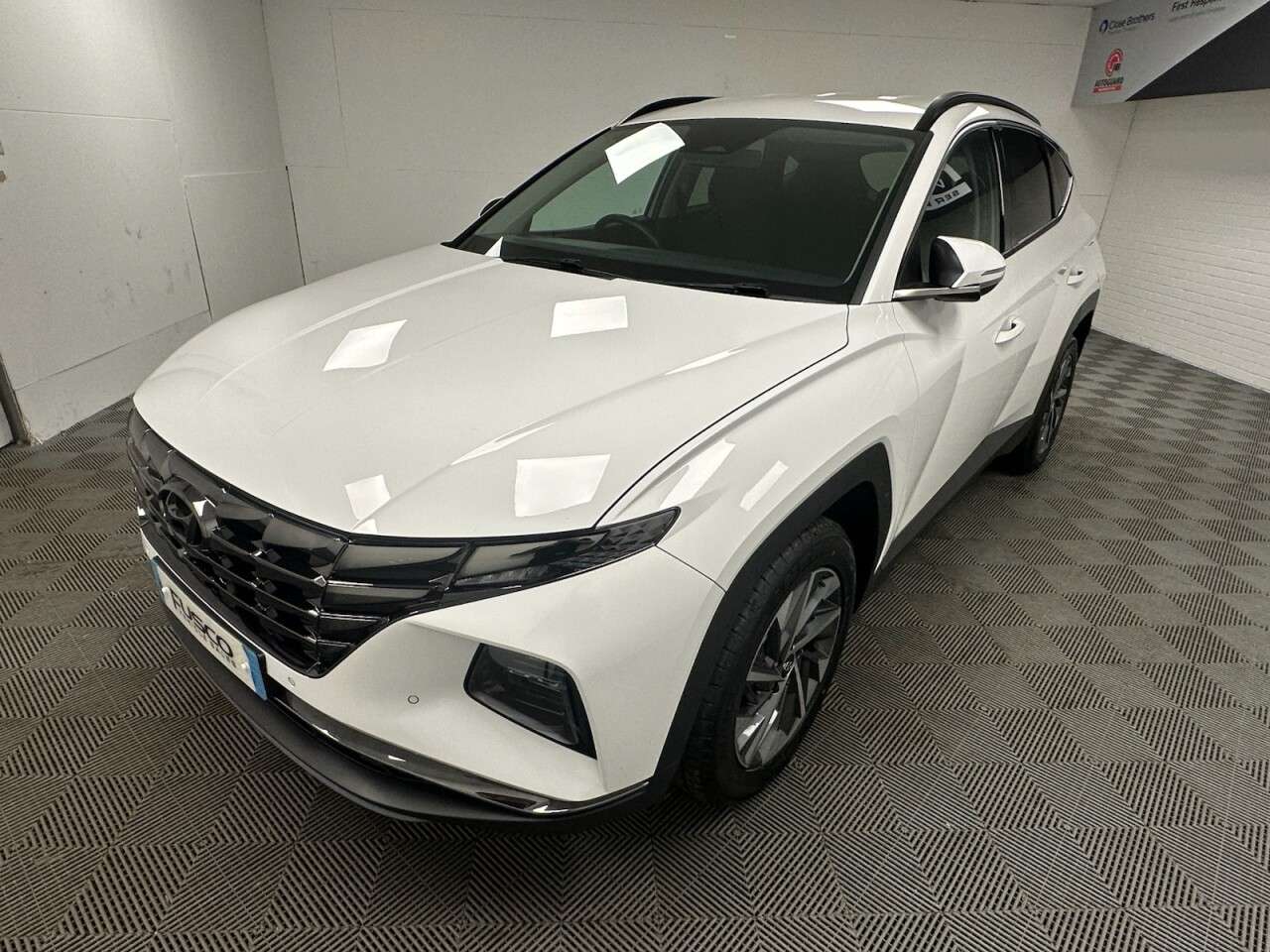A 2021 HYUNDAI TUCSON 1.6 T-GDi Premium SUV 5dr Petrol Manual Euro 6 (s/s) (150 ps) Heated Seats, A 2021 HYUNDAI TUCSON 1.6 T-GDi Premium SUV 5dr Petrol Manual Euro 6 (s/s) (150 ps) Heated Seats,