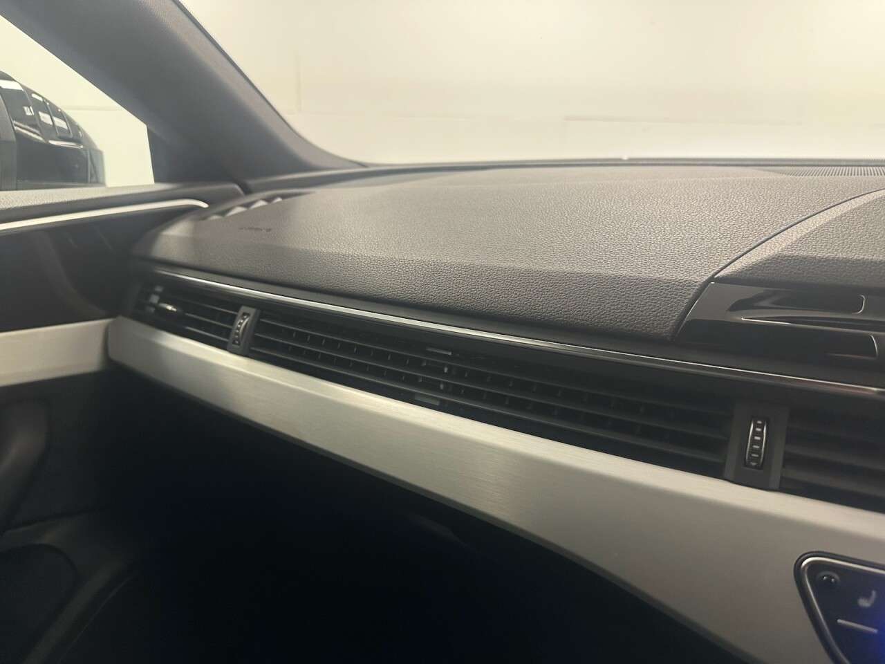 2023 AUDI A5 2023 AUDI A5