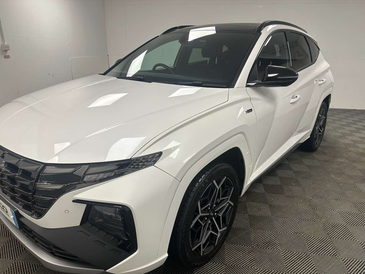 A 2022 HYUNDAI TUCSON 1.6 h T-GDi N Line S SUV 5dr Petrol Hybrid Auto Euro 6 (s/s) (230 ps) Heate A 2022 HYUNDAI TUCSON 1.6 h T-GDi N Line S SUV 5dr Petrol Hybrid Auto Euro 6 (s/s) (230 ps) Heate