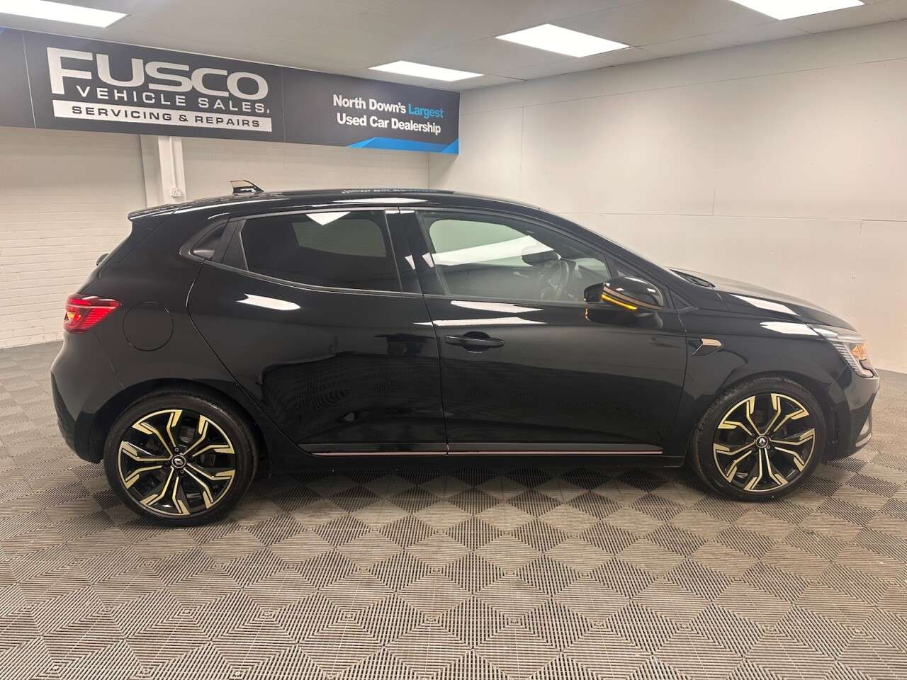 2021 RENAULT CLIO 2021 RENAULT CLIO