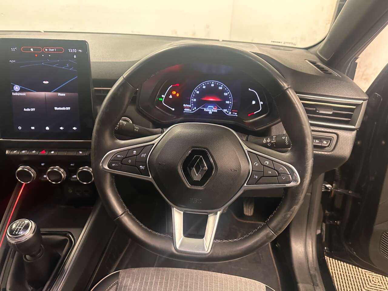 2021 RENAULT CLIO 2021 RENAULT CLIO