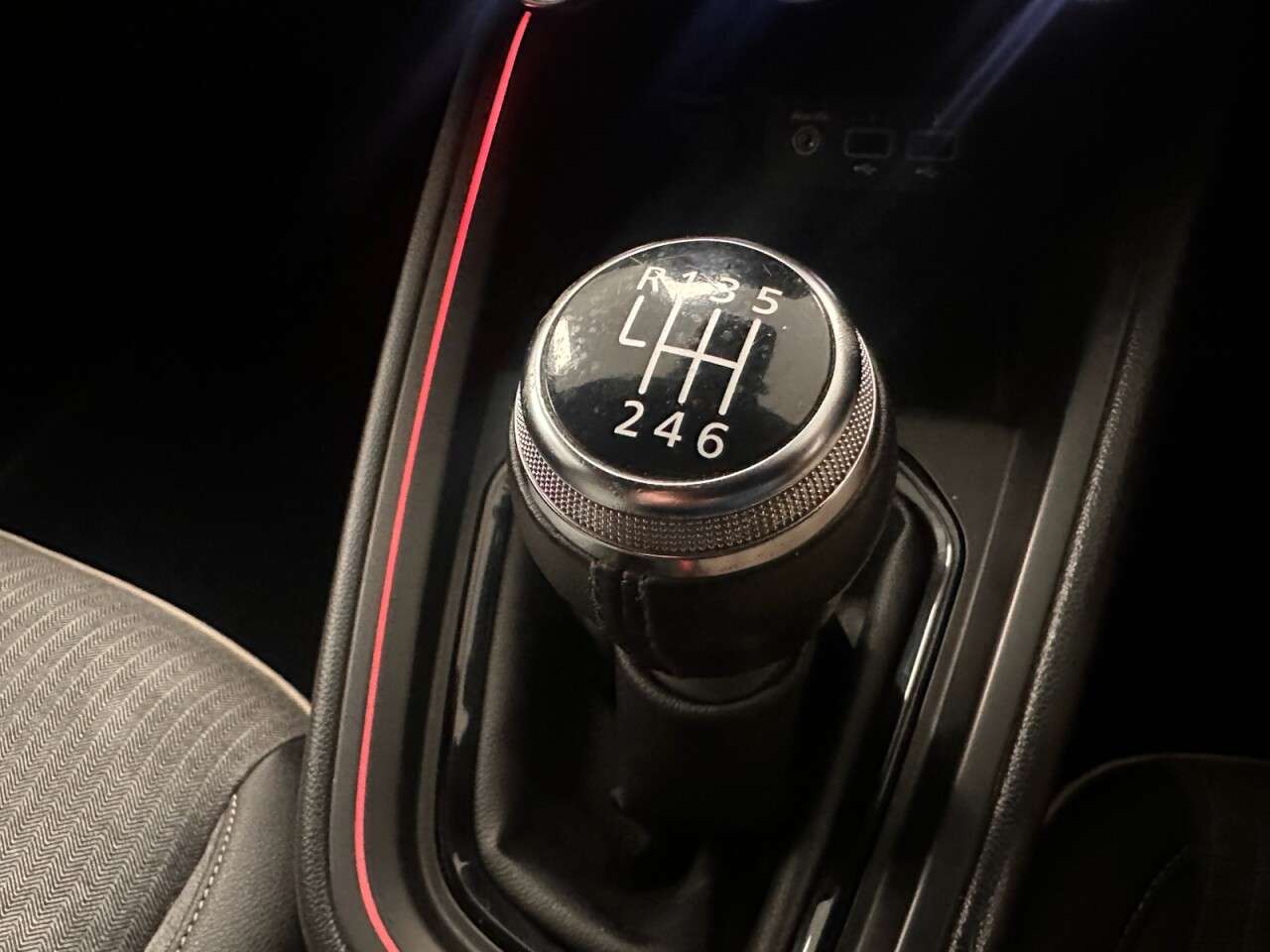 2021 RENAULT CLIO 2021 RENAULT CLIO