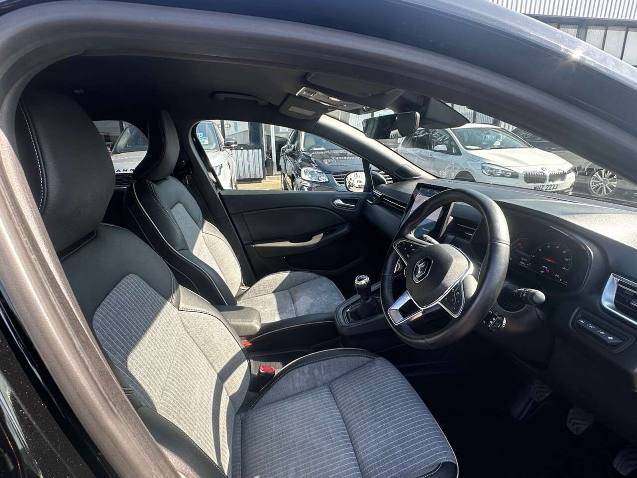2021 RENAULT CLIO 2021 RENAULT CLIO