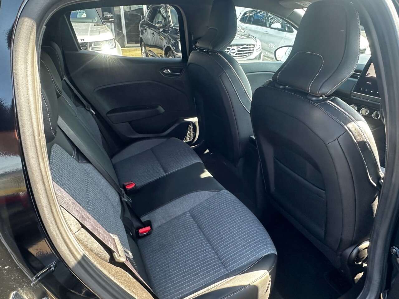 2021 RENAULT CLIO 2021 RENAULT CLIO