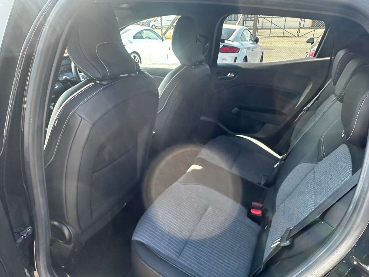 2021 RENAULT CLIO 2021 RENAULT CLIO