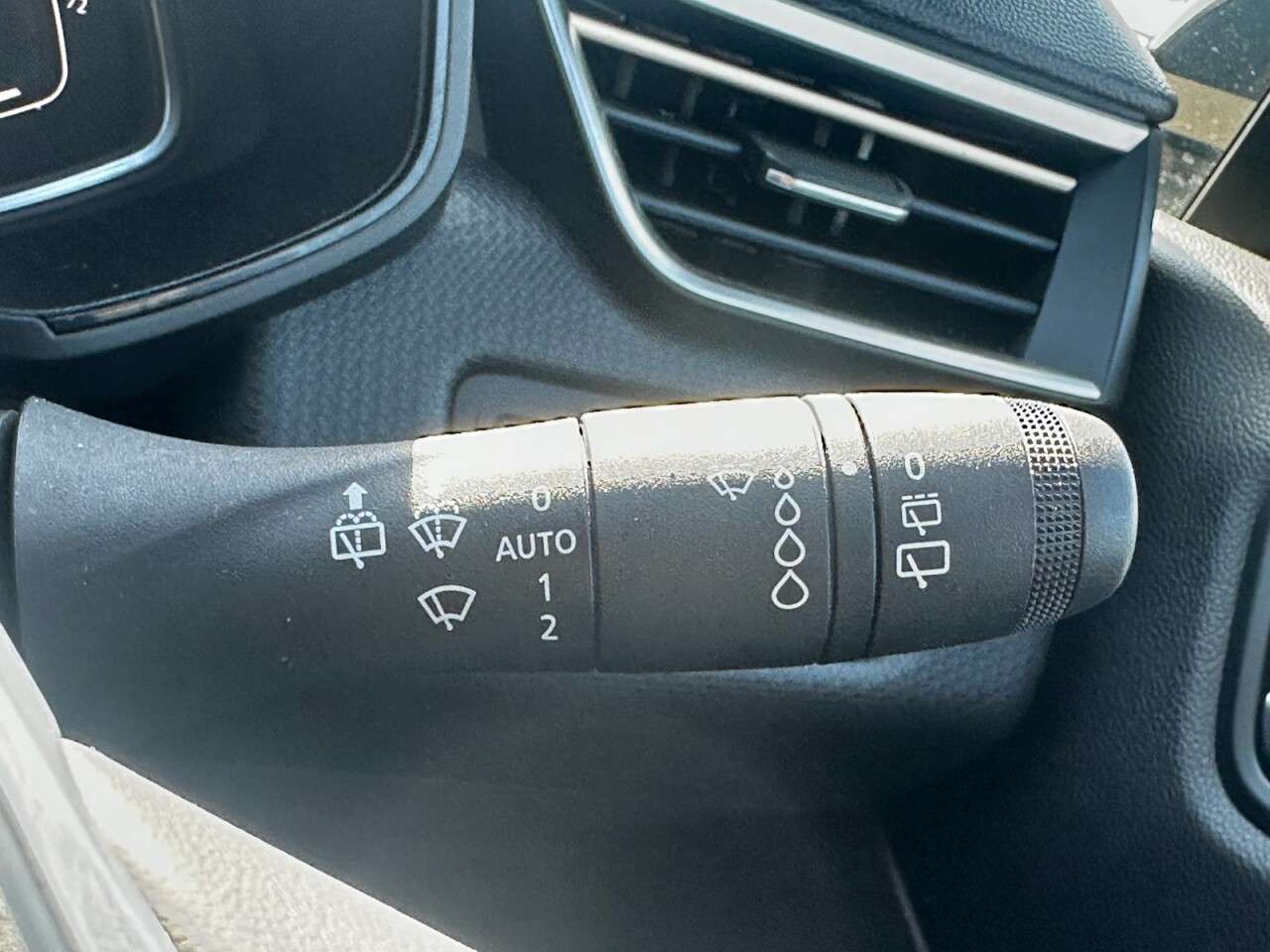 2021 RENAULT CLIO 2021 RENAULT CLIO
