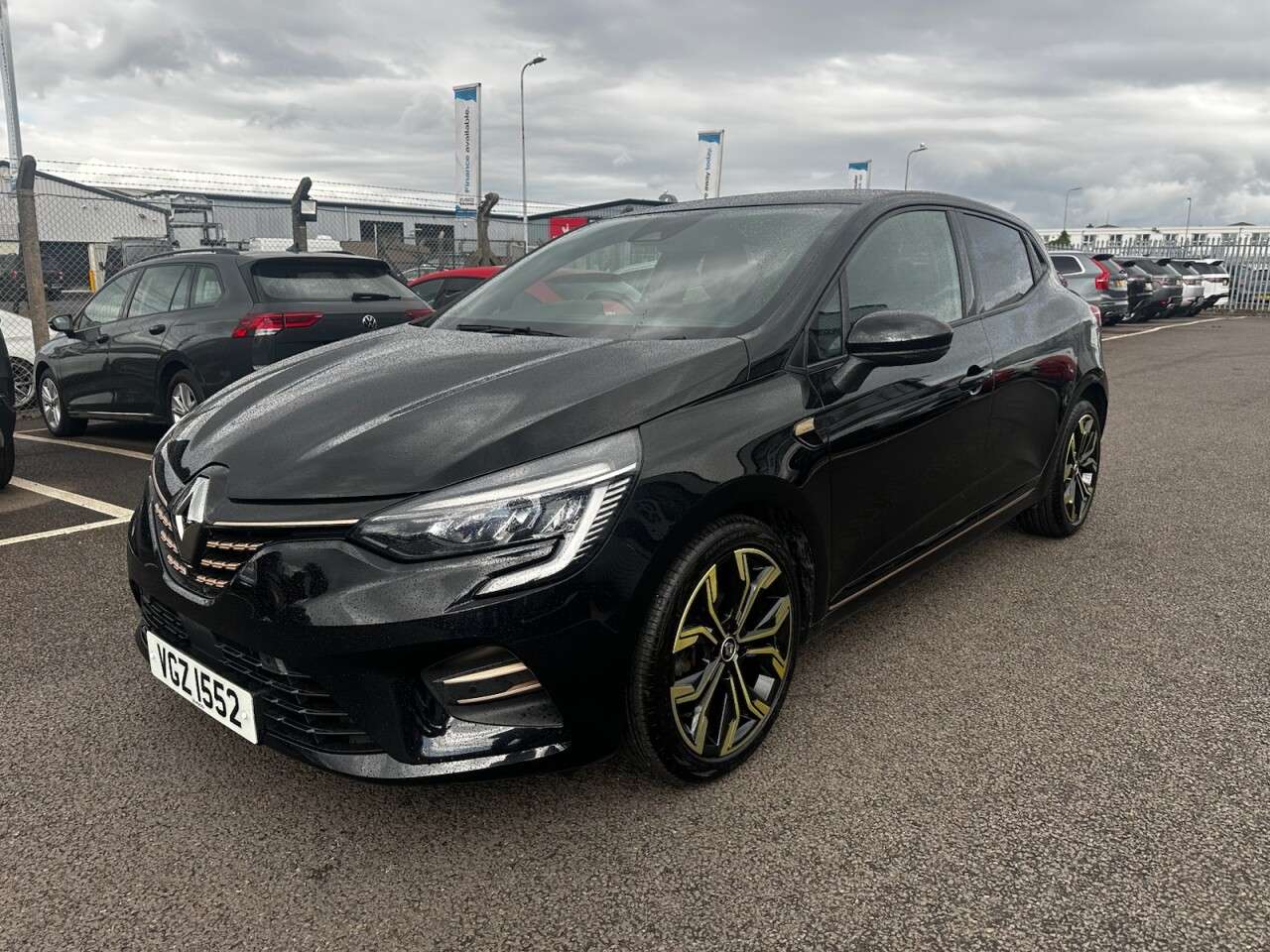 A 2021 RENAULT CLIO 1.0 TCe Lutecia Hatchback 5dr Petrol Manual Euro 6 (s/s) (90 ps) Apple Car A 2021 RENAULT CLIO 1.0 TCe Lutecia Hatchback 5dr Petrol Manual Euro 6 (s/s) (90 ps) Apple Car
