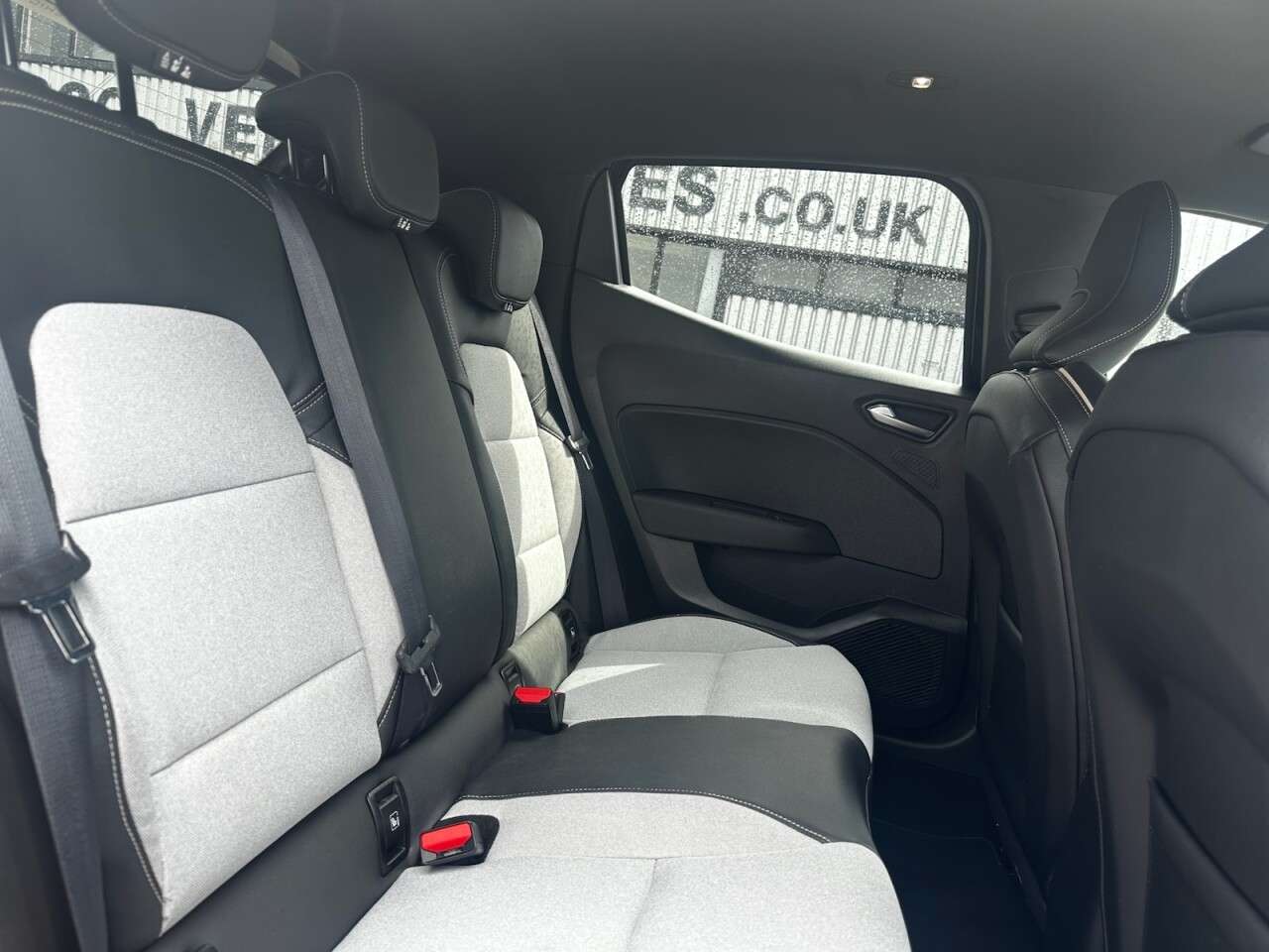 2021 RENAULT CLIO 2021 RENAULT CLIO