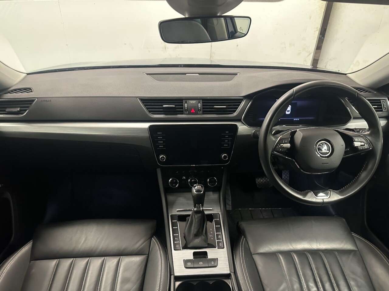 2021 SKODA SUPERB 2021 SKODA SUPERB