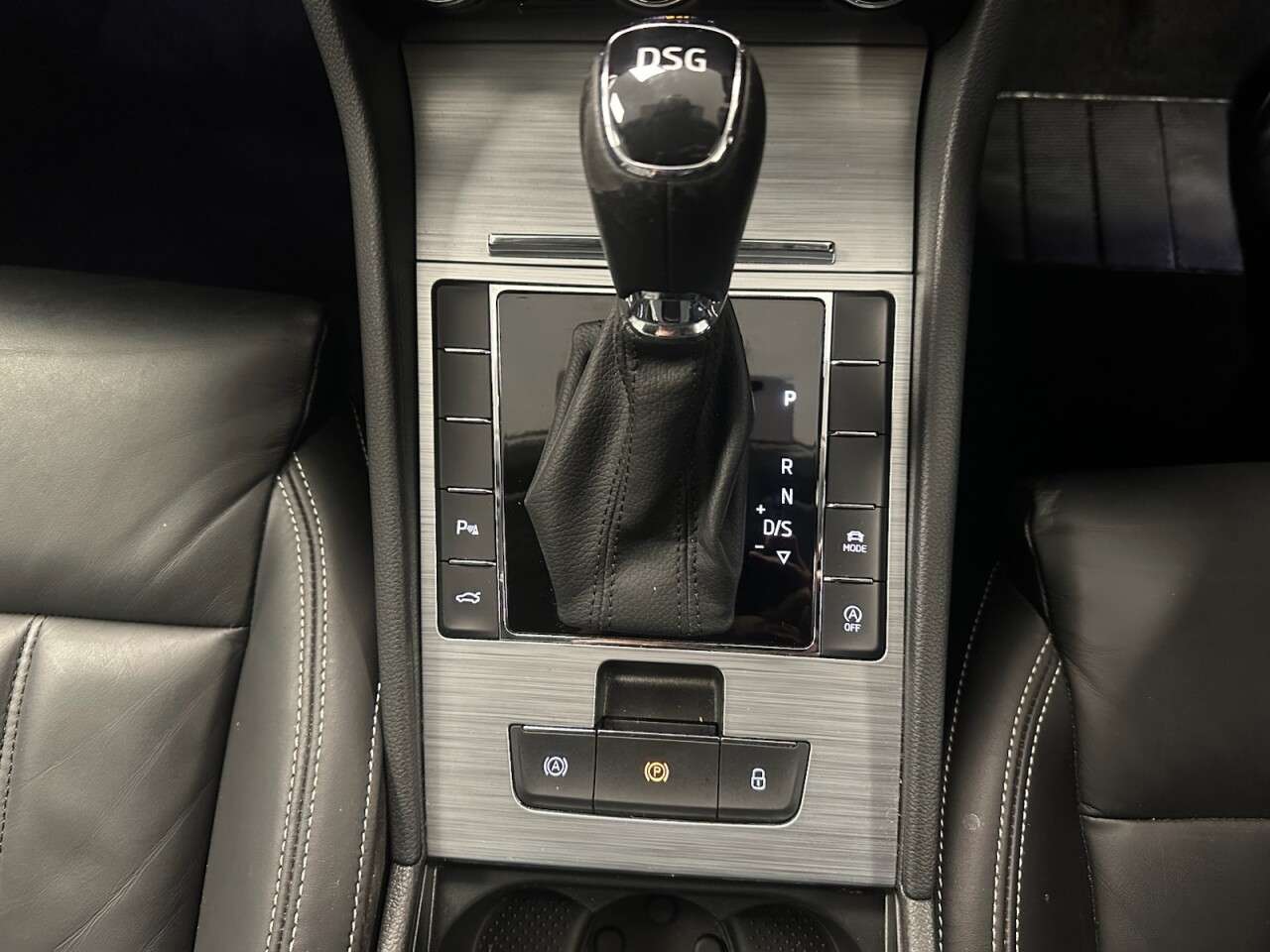 2021 SKODA SUPERB 2021 SKODA SUPERB