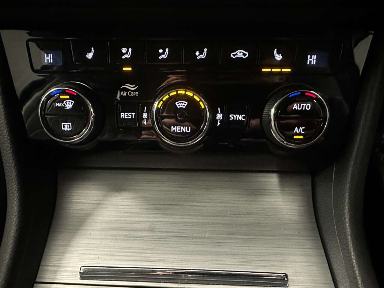 2021 SKODA SUPERB 2021 SKODA SUPERB