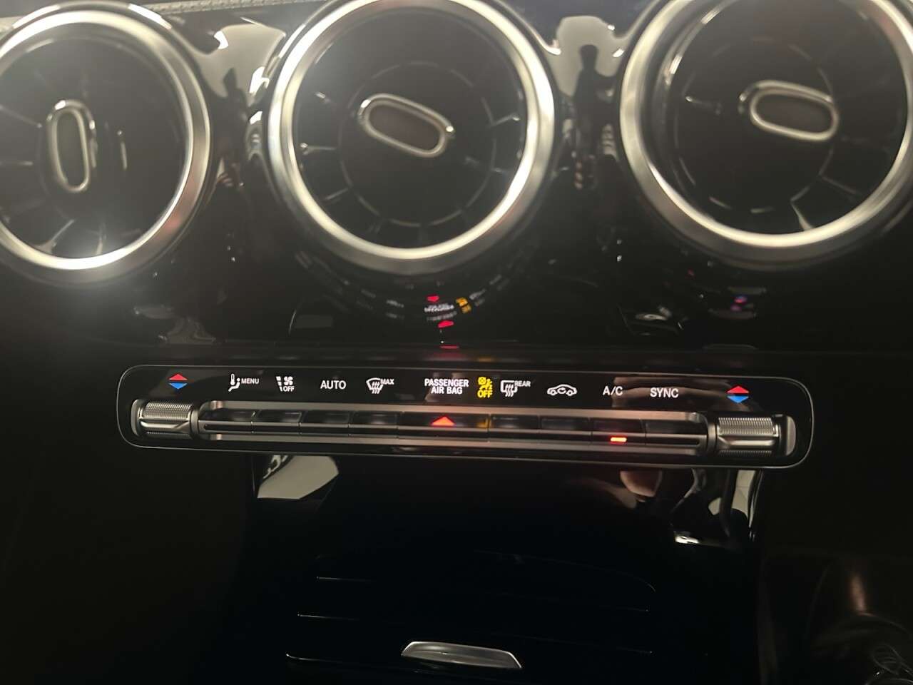 2021 MERCEDES-BENZ A-CLASS 2021 MERCEDES-BENZ A-CLASS