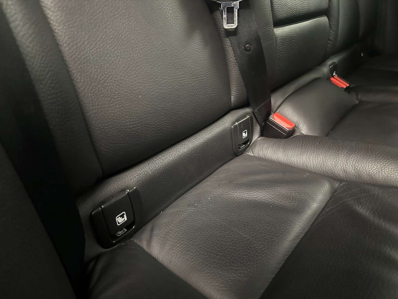 2019 VOLVO V90 2019 VOLVO V90