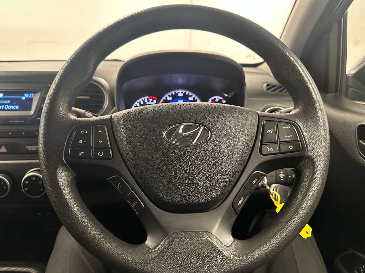 2017 HYUNDAI I10 2017 HYUNDAI I10