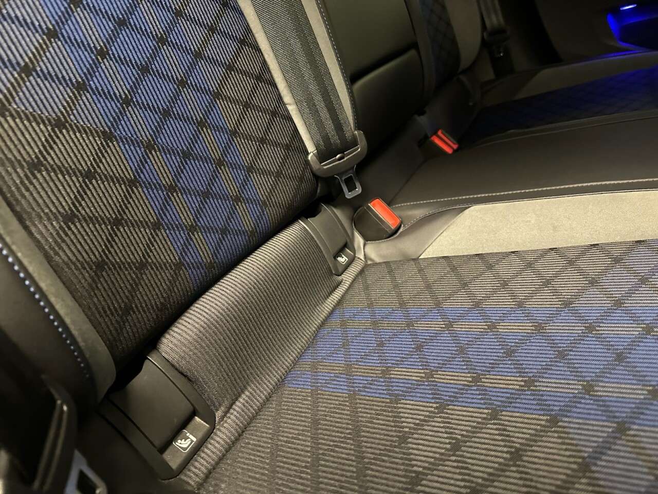 2021 VOLKSWAGEN GOLF 2021 VOLKSWAGEN GOLF