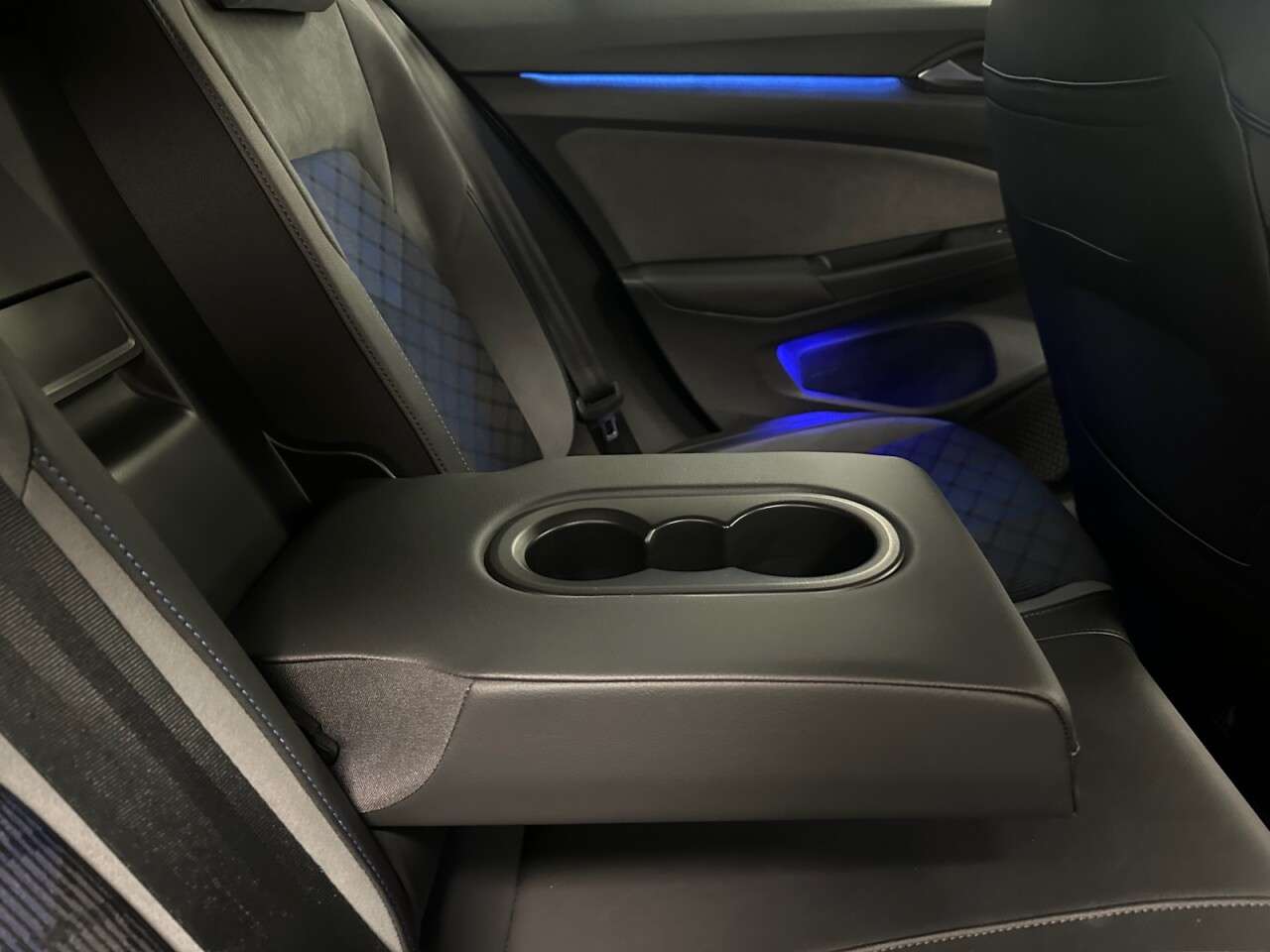 2021 VOLKSWAGEN GOLF 2021 VOLKSWAGEN GOLF