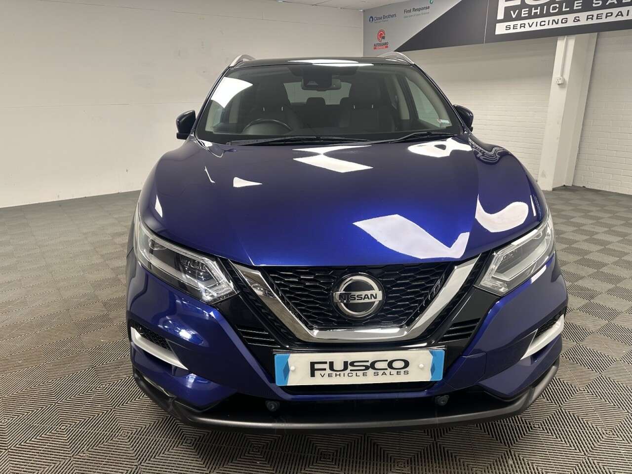 A 2018 NISSAN QASHQAI 1.5 dCi Tekna SUV 5dr Diesel Manual Euro 6 (s/s) (110 ps) Pan Roof, Sat Nav A 2018 NISSAN QASHQAI 1.5 dCi Tekna SUV 5dr Diesel Manual Euro 6 (s/s) (110 ps) Pan Roof, Sat Nav