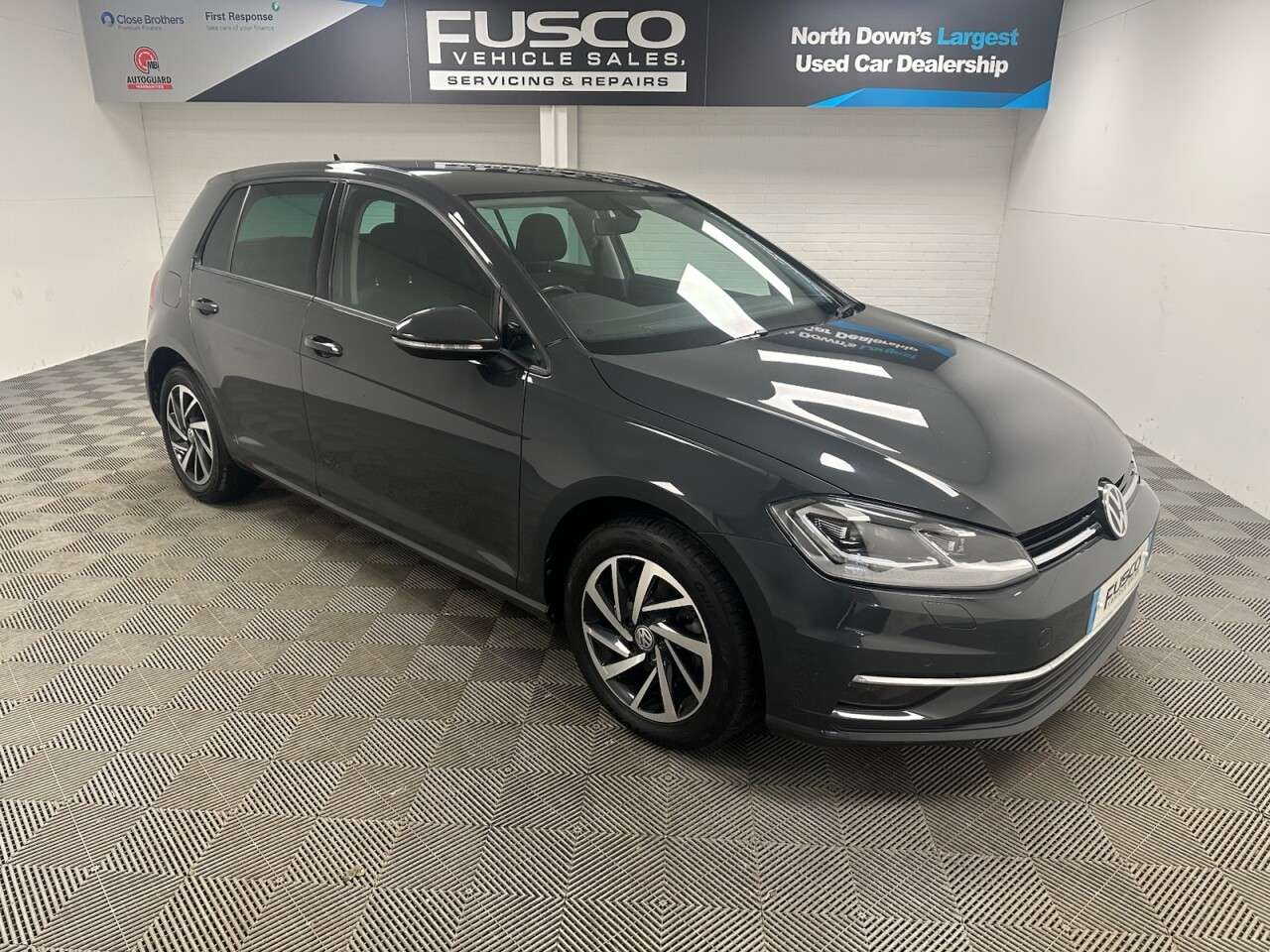A 2019 VOLKSWAGEN GOLF 1.6 TDI Match Edition Hatchback 5dr Diesel Manual Euro 6 (s/s) (115 ps) Sat A 2019 VOLKSWAGEN GOLF 1.6 TDI Match Edition Hatchback 5dr Diesel Manual Euro 6 (s/s) (115 ps) Sat